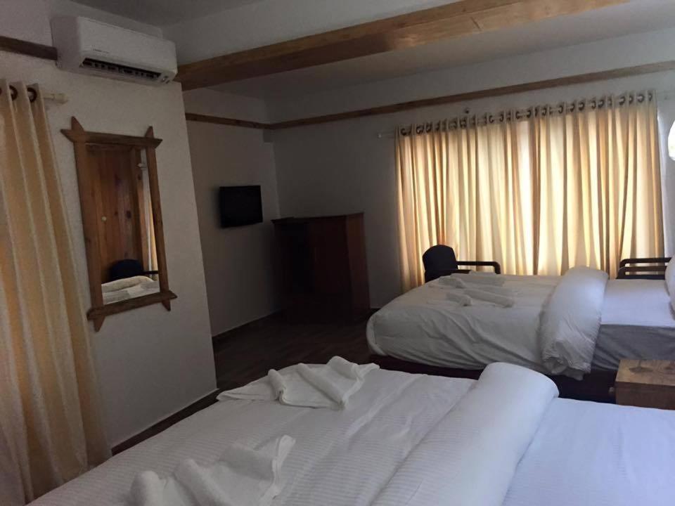 Tristar Hotel Pokhara Phòng bức ảnh